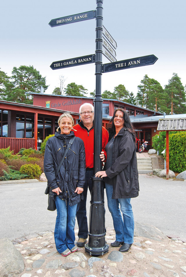 Ann-Sofie "Plingan" Björklund, Tommy Flybring och Lisse Enholm öppnar Golfrestaurangen i Gävle inför sommaren 2012.