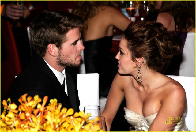 Miley Cyrus & Liam Hemsworth